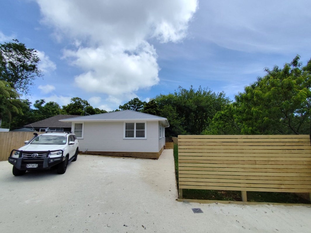 11A Camden Street, Vogeltown, New Plymouth - Carousel 15