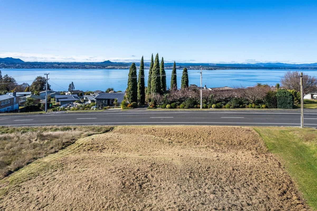 26 Wakeman Road, Acacia Bay, Taupo - Carousel 9