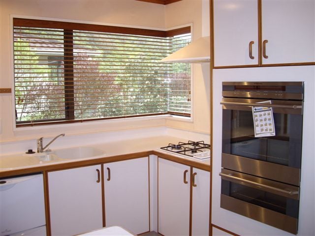 12 Satara Crescent, Khandallah, Wellington - Carousel 2