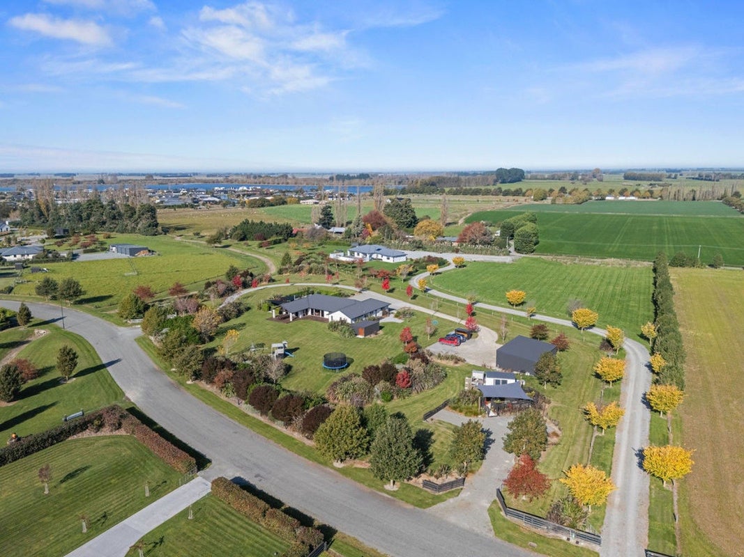 46 Lanz Vale Lane, Huntingdon, Ashburton - Carousel 1