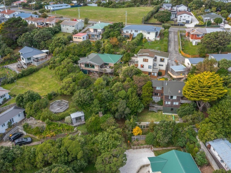 26B Thornley Street, Titahi Bay, Porirua - Carousel 6