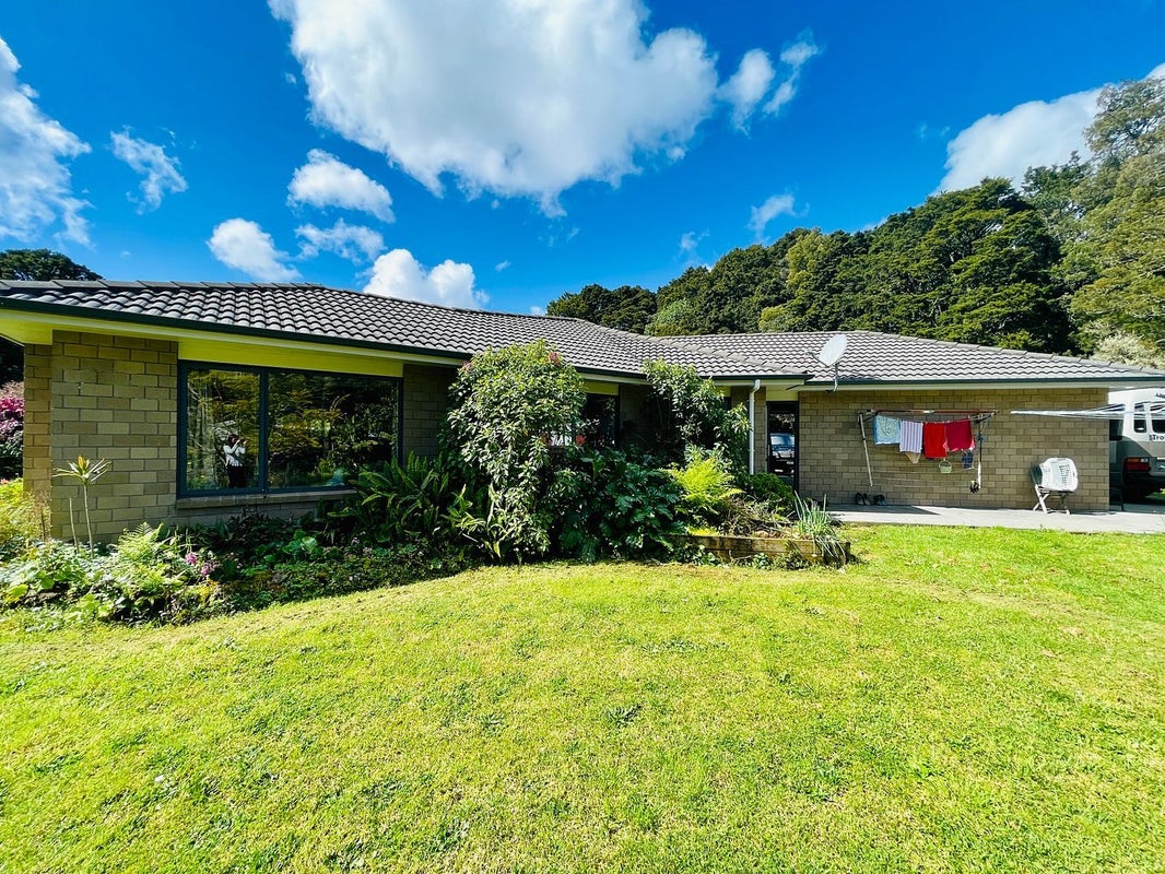 53 Puketotara Road, Whangarei - Carousel 1