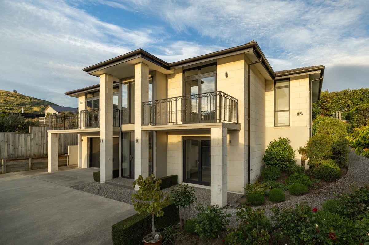 38A Lake AVE, FRANKTON, QUEENSTOWN - Carousel 1