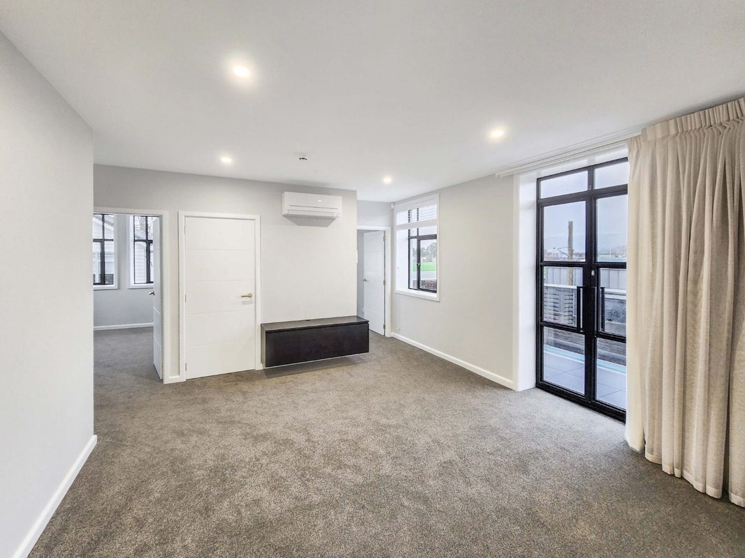 112/157 Waterloo Road, Hutt Central, Lower Hutt - Carousel 2