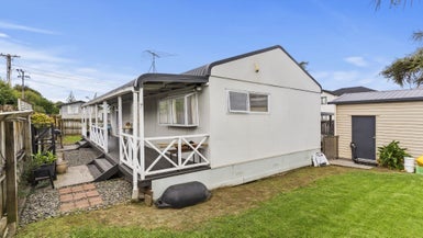 44 Rimu Road, Manurewa, Auckland - Carousel 1