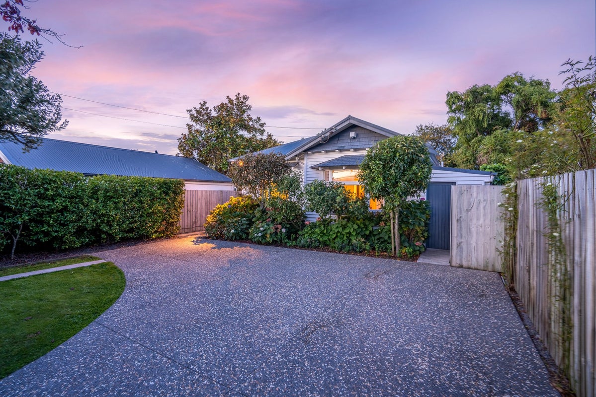 42 Mersey Street, St Albans, Christchurch - Carousel 1