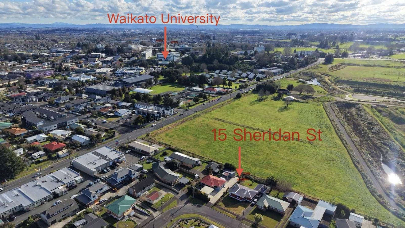 15 Sheridan Street, Silverdale, Hamilton - Carousel 22