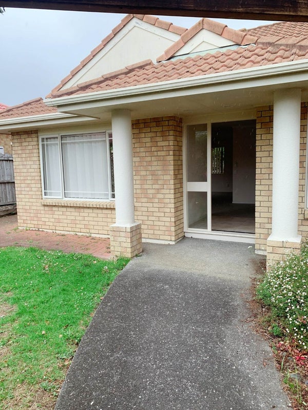 100A Golfland Drive, Golflands, Auckland - Carousel 11