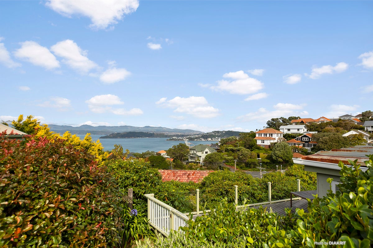 57 Pitt Street, Wadestown, Wellington - Carousel 2