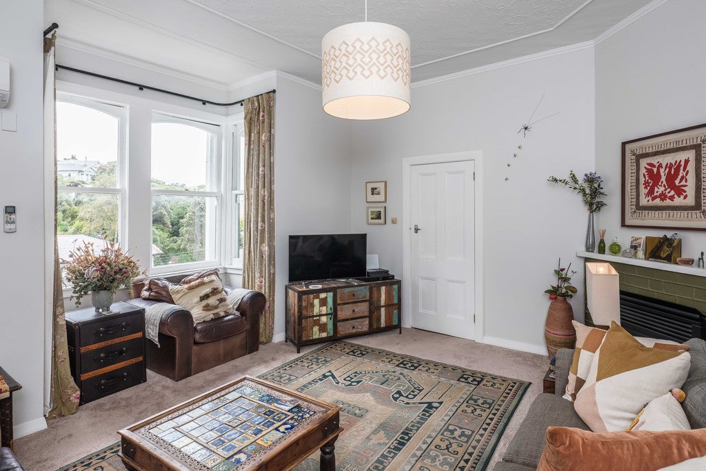 232 Ohiro Road, Brooklyn, Wellington - Carousel 2