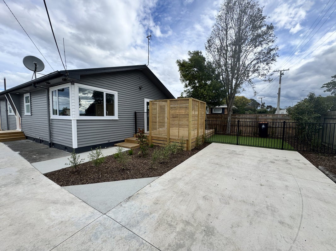510 Pioneer Highway, Highbury, Palmerston North - Carousel 2