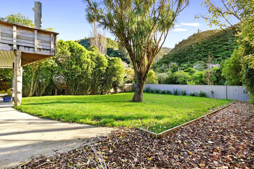 10 Black Beech Street, Birchville, Upper Hutt - Carousel 20