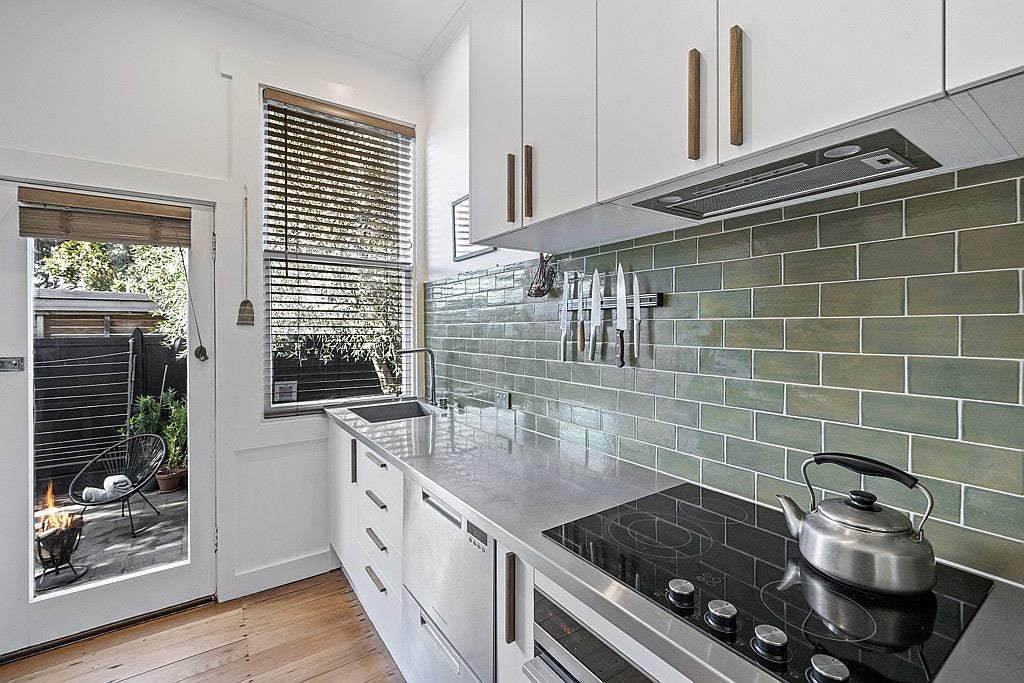 37 Rua Street, Lyall Bay, Wellington - Carousel 1