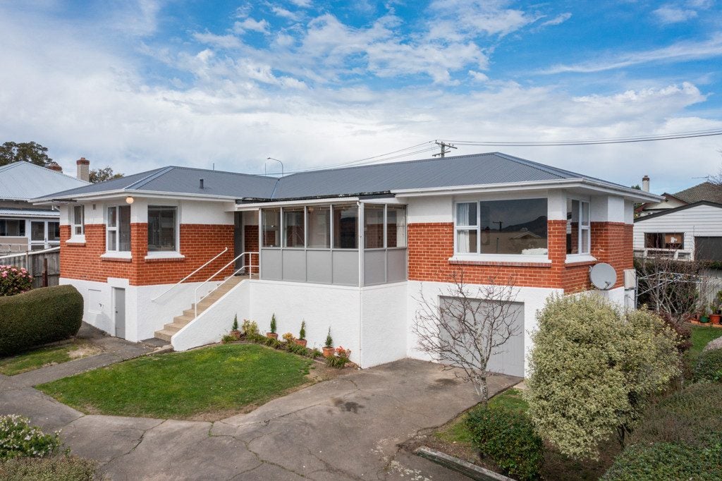 168 Elgin Road, Maryhill, Dunedin - Carousel 17
