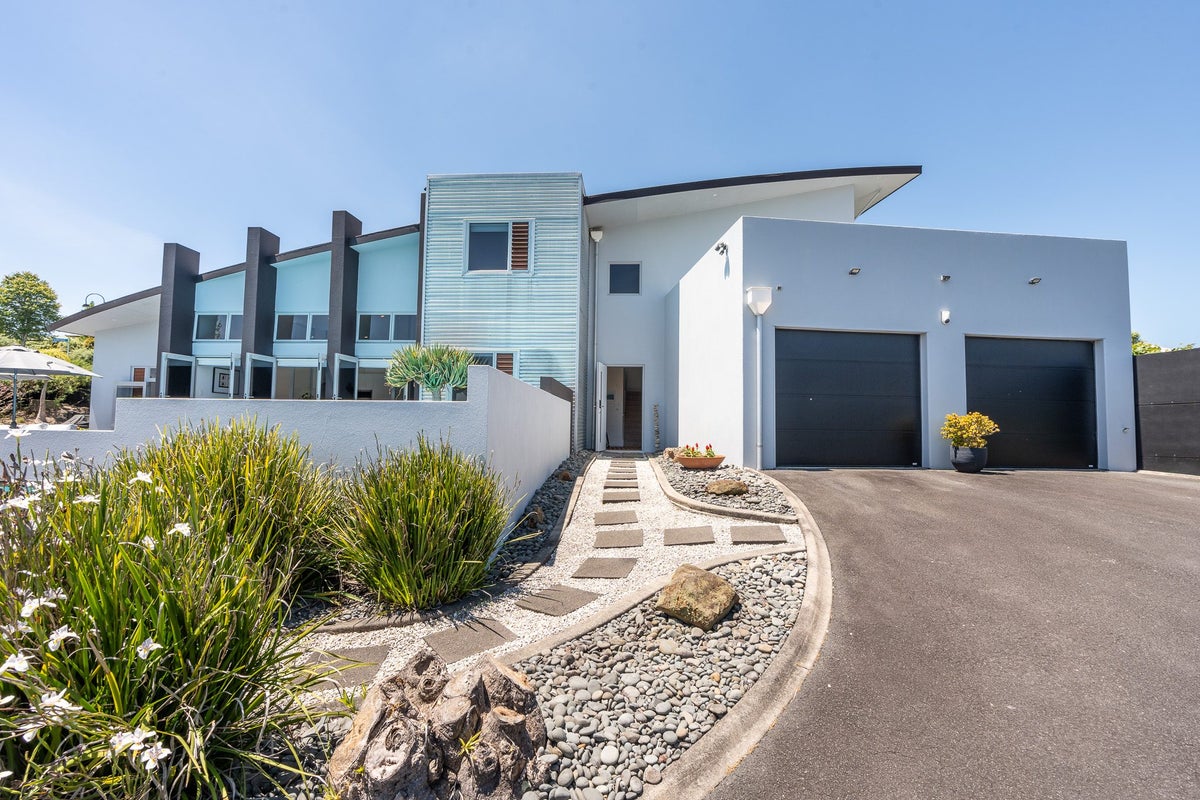 50 Greenfield Drive, Western Heights, Hamilton - Carousel 2