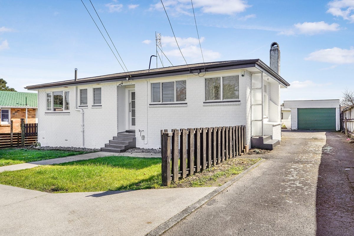 80 Ellicott Road, Nawton, Hamilton - Carousel 1