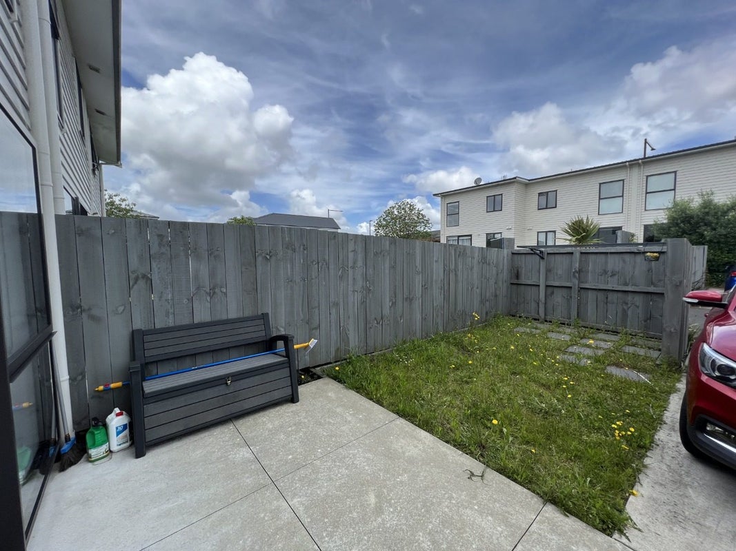 62 Whenuapai Drive, Whenuapai, Auckland - Carousel 2