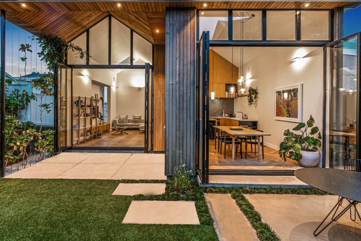 3 Wood Street, Freemans Bay, Auckland - Carousel 2
