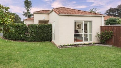 12 Riplington Road, Huntington Park, Auckland - Carousel 1