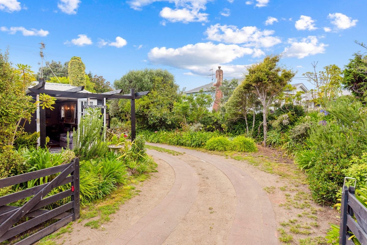 11 Waimea Road, Waikanae Beach, Waikanae - Carousel 28