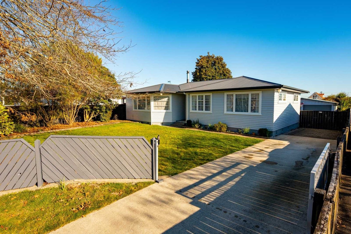 5 Green Avenue, Levin, Levin - Carousel 2