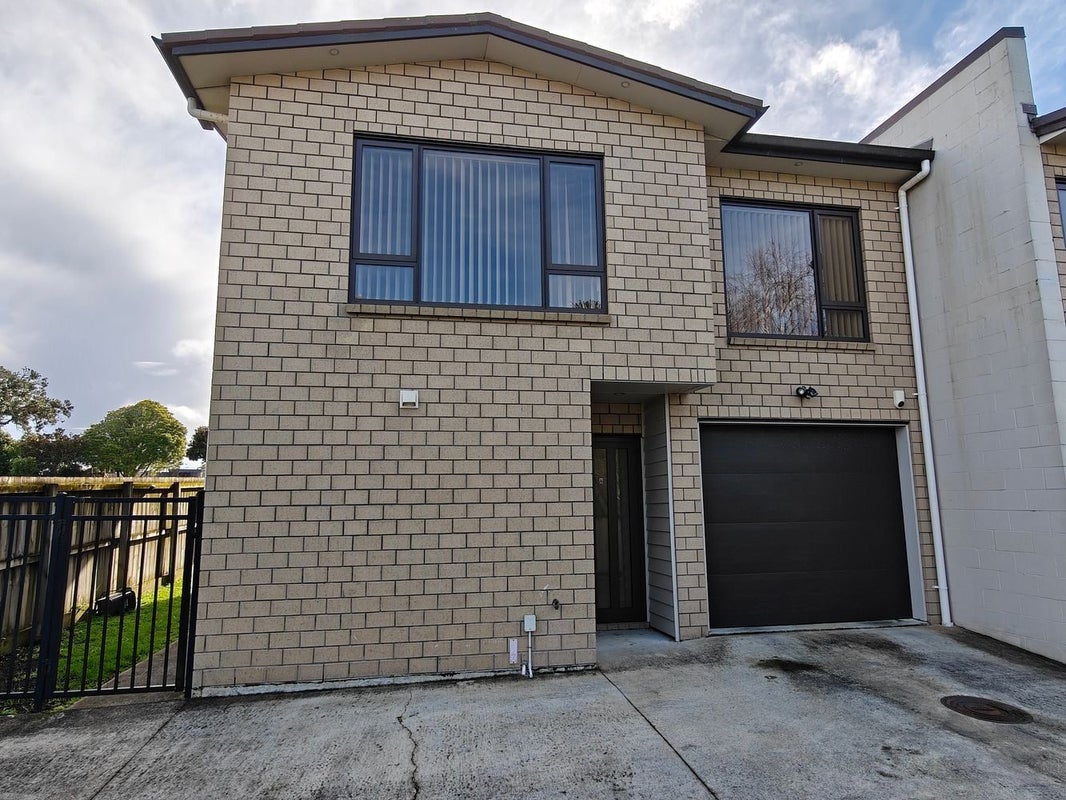 14A Elliot Street, Howick, Auckland - Carousel 2