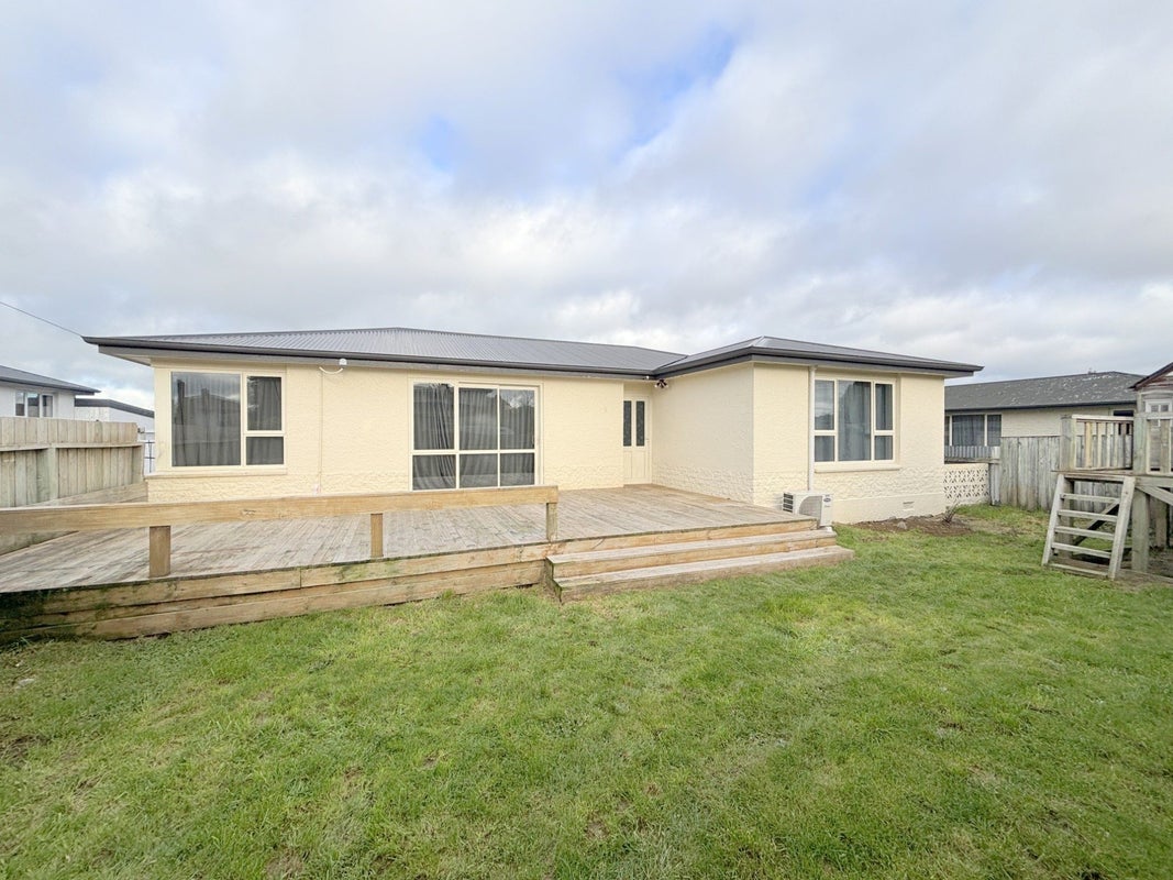 37 West Street, Hawthorndale, Invercargill - Carousel 1