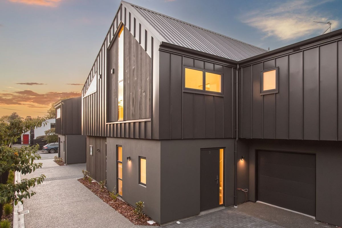 3/24 Rhodes Street, Merivale, Christchurch - Carousel 1