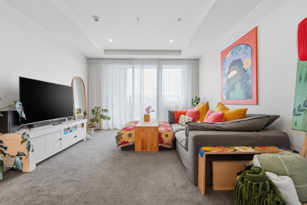 106/428 Dominion Road, Mount Eden, Auckland - Carousel 1