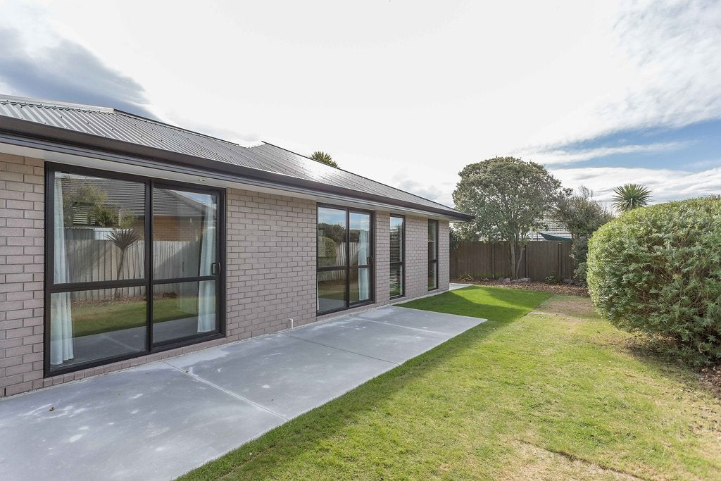 2/10 Noosa Place, North New Brighton, Christchurch - Carousel 13