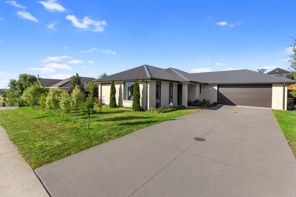 56 Tynan Street, Te Puke, Western Bay Of Plenty, Bay Of Plenty - Carousel 1
