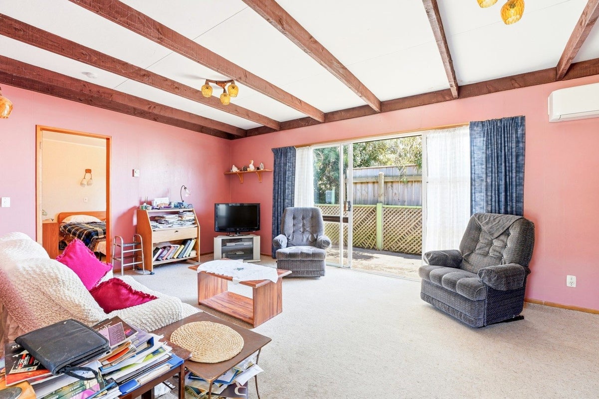 75B Matai Street, Castlecliff, Whanganui - Carousel 2