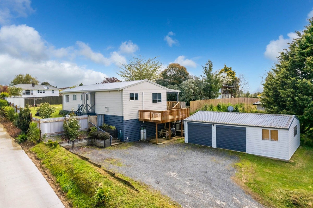 4 Moule Street, Kihikihi, Te Awamutu - Carousel 1