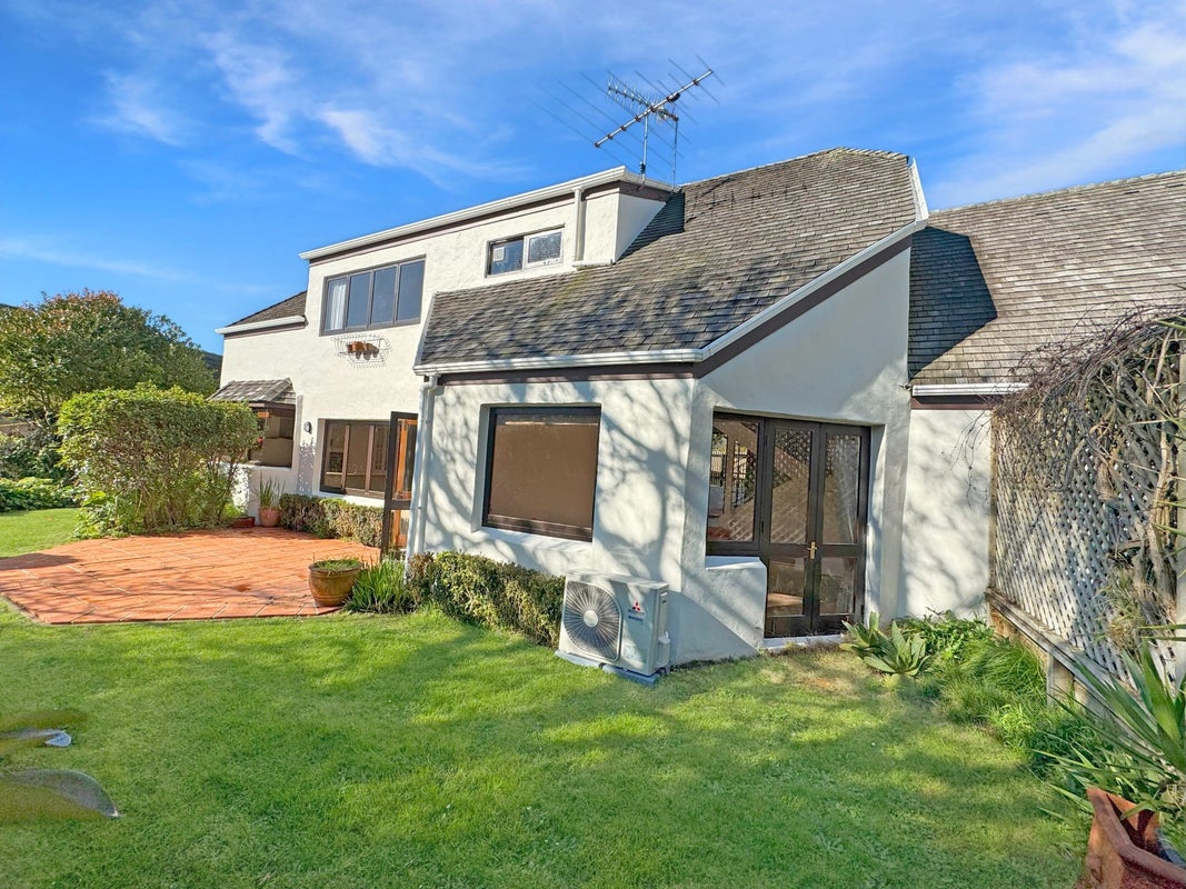 27A Wheturangi Road, Greenlane, Auckland - Carousel 1