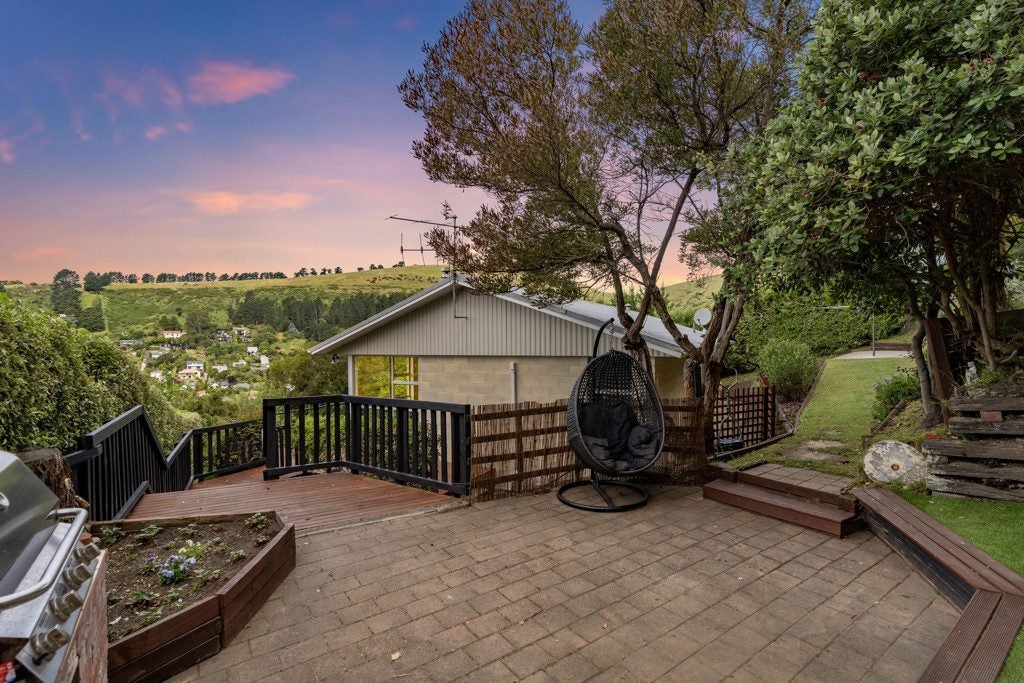 6 Glenview Terrace, Saint Martins, Christchurch - Carousel 2