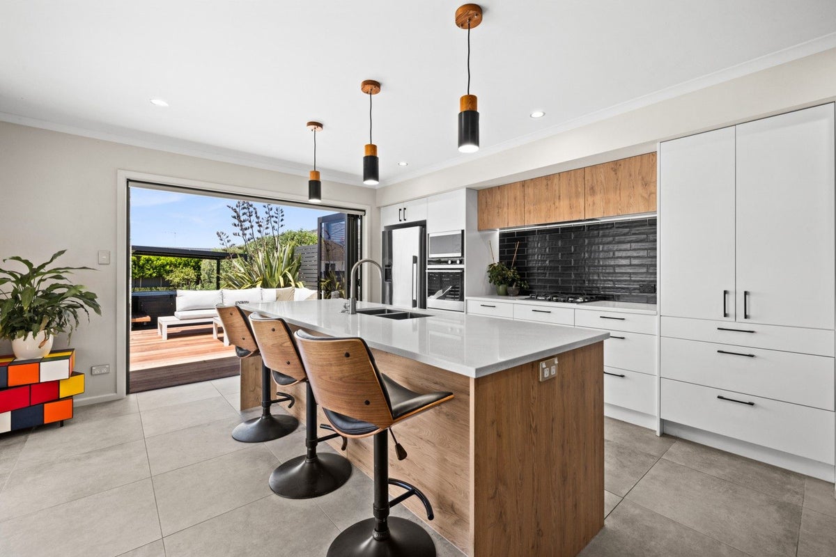 303 Pakowhai Road, Frimley, Hastings - Carousel 2