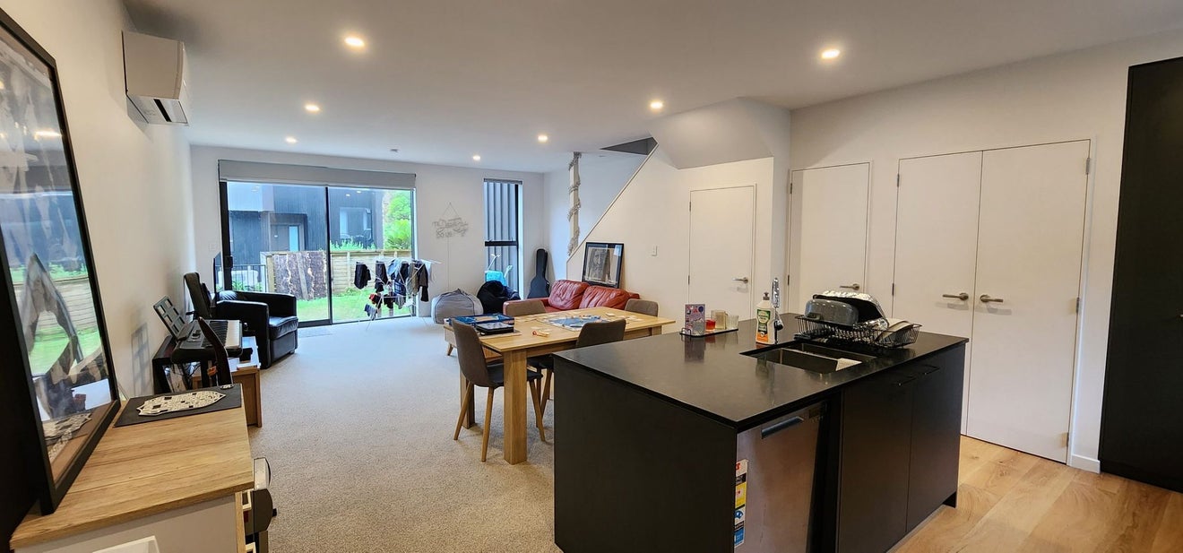 14 Rua Kai WAY, Brooklyn, Wellington - Carousel 1