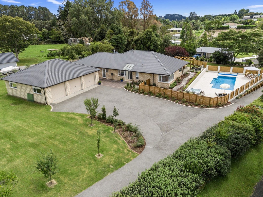 98A Munro Road, Minden, Tauranga - Carousel 2