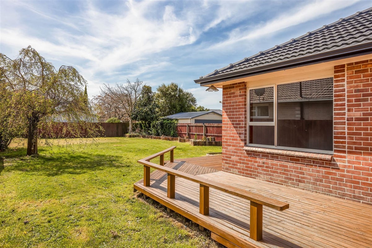 7 Twyford Street, Bishopdale, Christchurch - Carousel 1