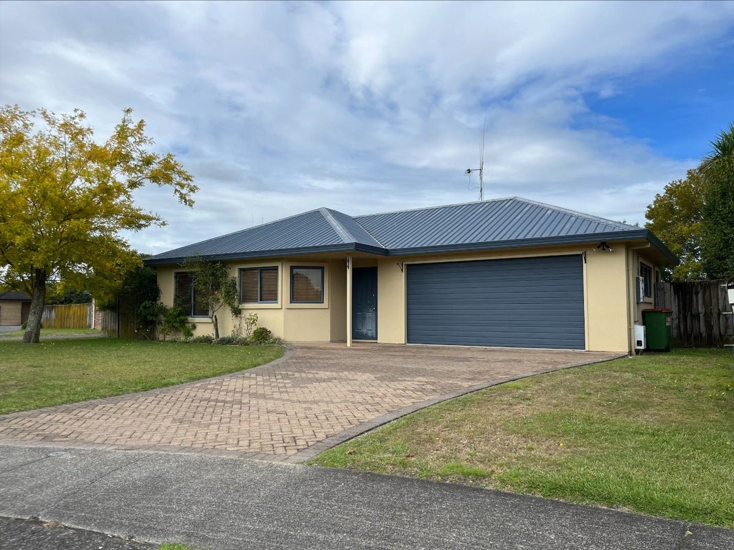 6 Aria Court, Fairview Downs, Hamilton - Carousel 2