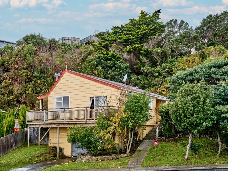 115 Jamaica Drive, Grenada North, Wellington - Carousel 1