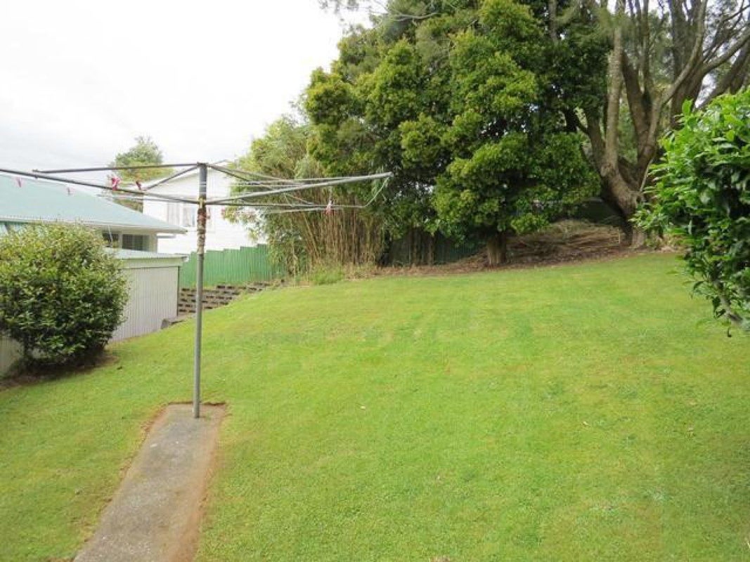 105 Riversdale Drive, Merrilands, New Plymouth - Carousel 17