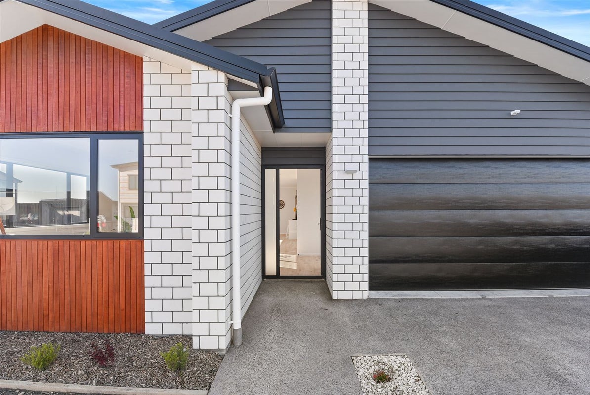 28 Ogilvie Avenue, Chartwell, Hamilton - Carousel 2