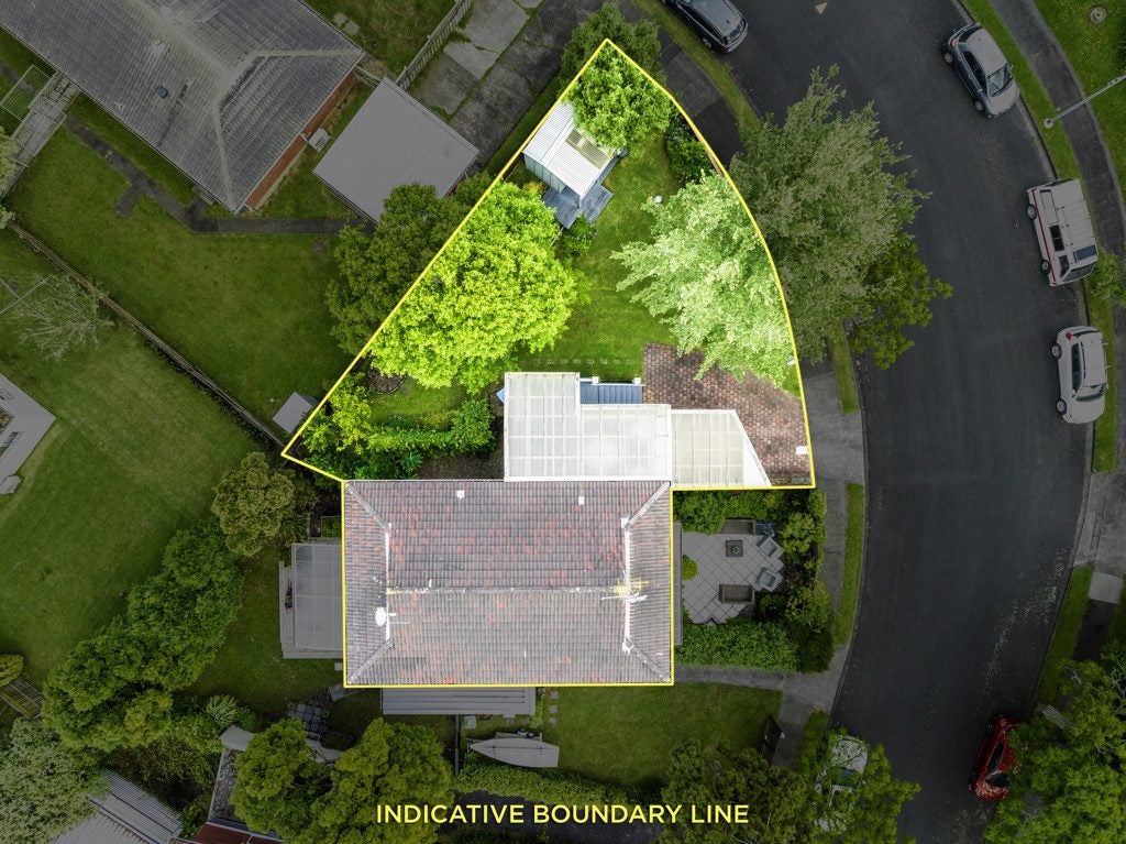 1/3 Lush Avenue, St Johns, Auckland - Carousel 1