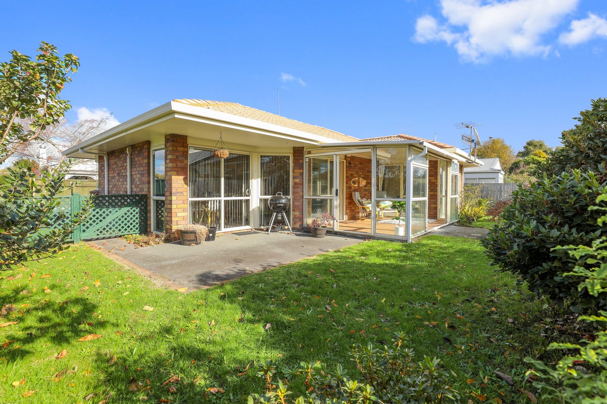 3B Corlett Street, Utuhina, Rotorua - Carousel 2