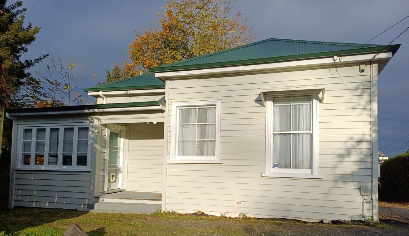 619 Grey Street, Hamilton East, Hamilton - Carousel 17