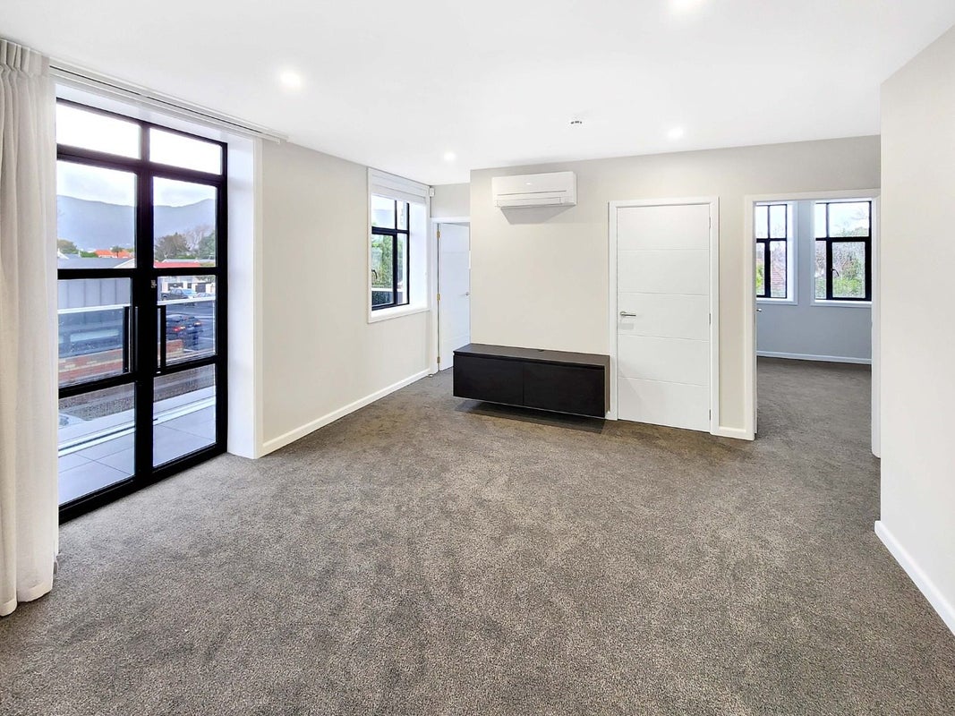 111/157 Waterloo Road, Hutt Central, Lower Hutt - Carousel 1
