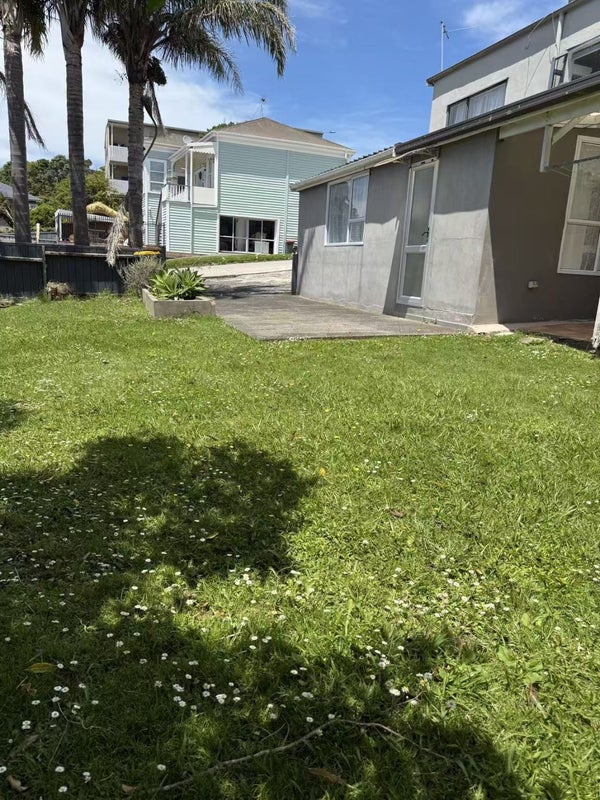 109 Birkenhead Avenue, Birkenhead, Auckland - Carousel 19