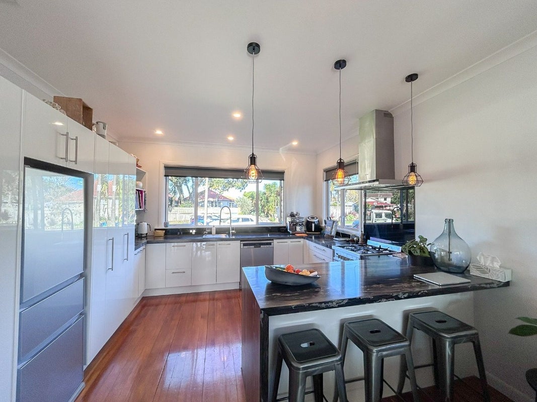 11 Lovatt Crescent, Kensington, Whangarei - Carousel 1