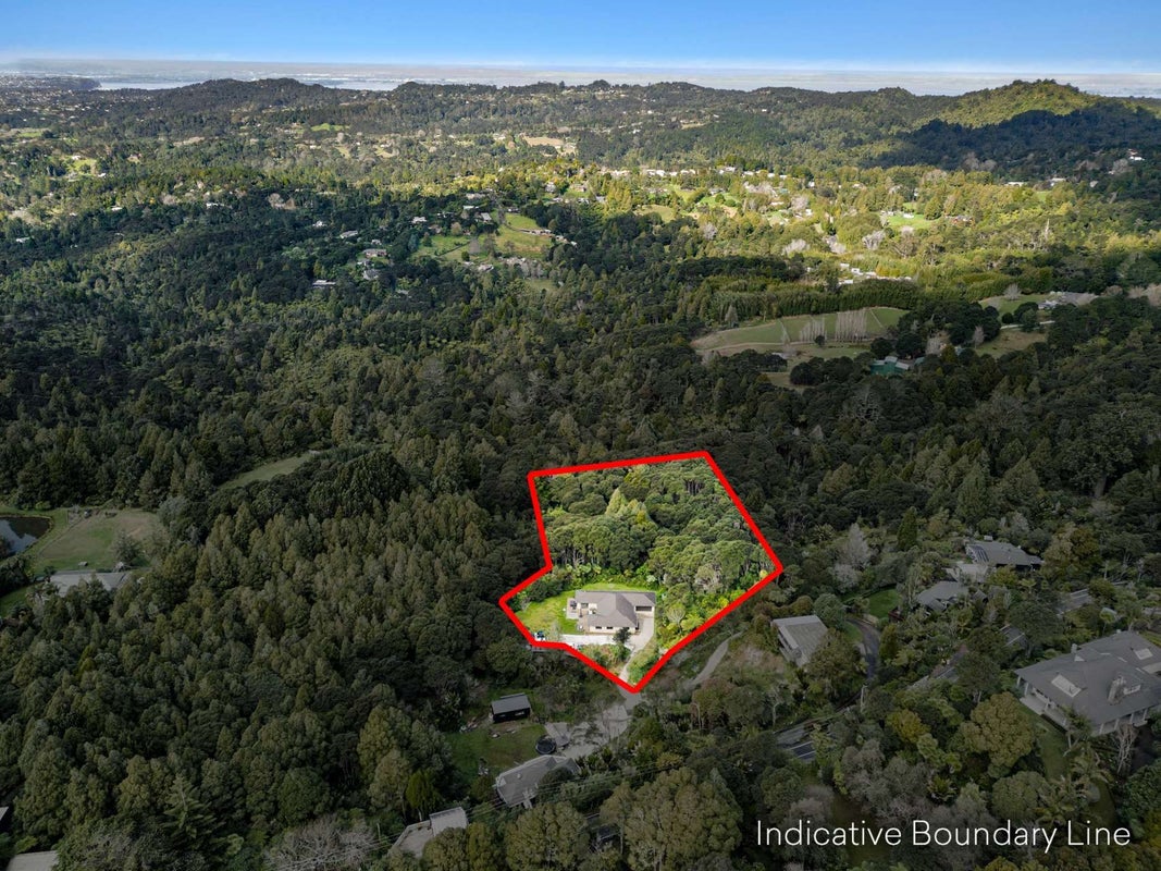 296 Forest Hill Road, Waiatarua, Auckland - Carousel 27